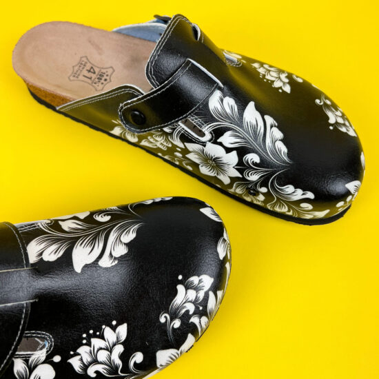 Black Lilies Black Lilies