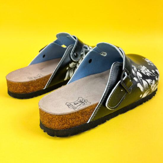 Black Lilies Black Lilies