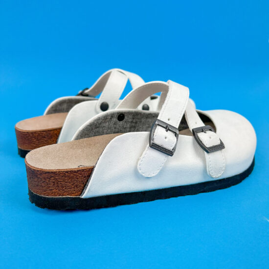 Monochrome Monochrome