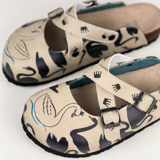 Graceful Swan Graceful Swan