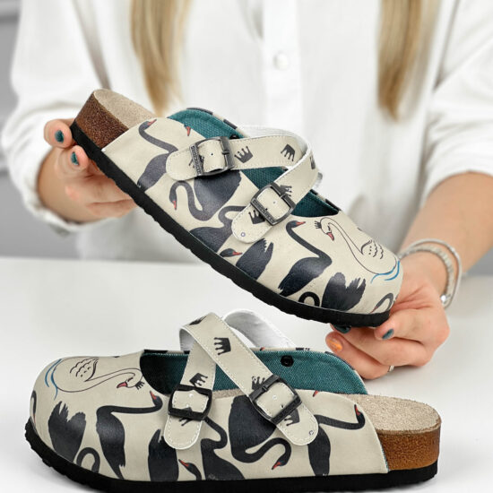 Graceful Swan Graceful Swan