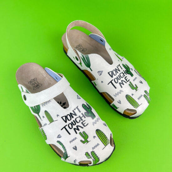 Don't Touch Me Don't Touch Me