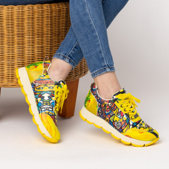 Adidași damă moderni cu design din piele ecologică. Adidași colorați 2