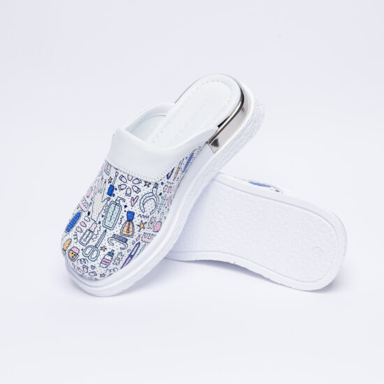 Nail Artist Nail Artist