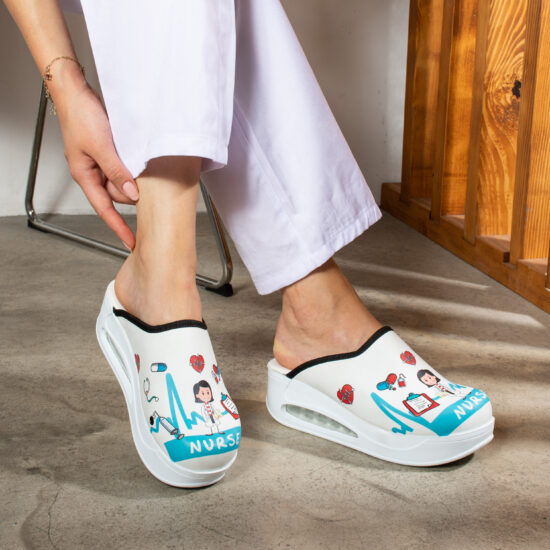 Sabot medical anatomic de damă pe platformă