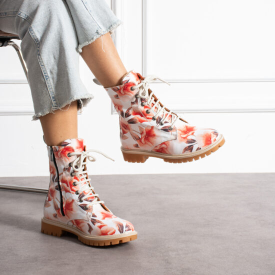 Bocanci moderni de damă din piele naturală, cu design colorat Bocanci damă