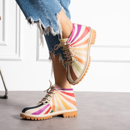 Bocanci moderni de damă din piele naturală, cu design colorat Bocanci damă 2