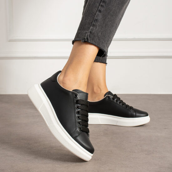 Timeless Black Timeless Black