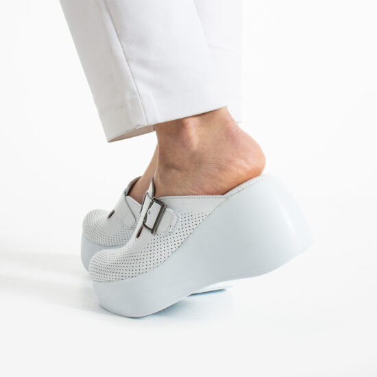 Selina White Selina White