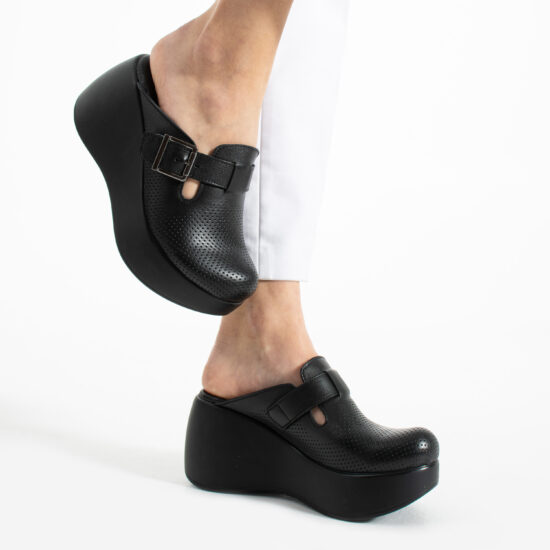 Selina Black Selina Black