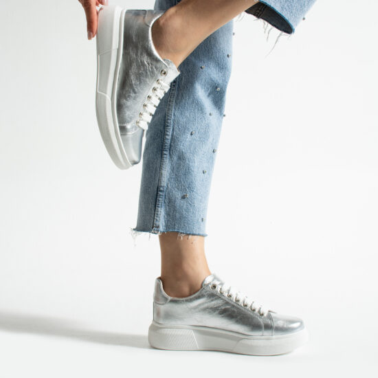 Timeless Silver Timeless Silver