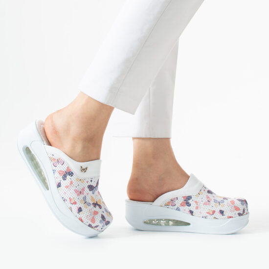 Saboți de lucru din piele pentru damă cu platformă – imprimeu Wings White Saboti cu platformă sabo-airmax-1 12
