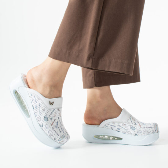 Saboți medicali din piele pentru damă cu platformă – imprimeu Dentalis Saboti cu platformă sabo-airmax-1 2