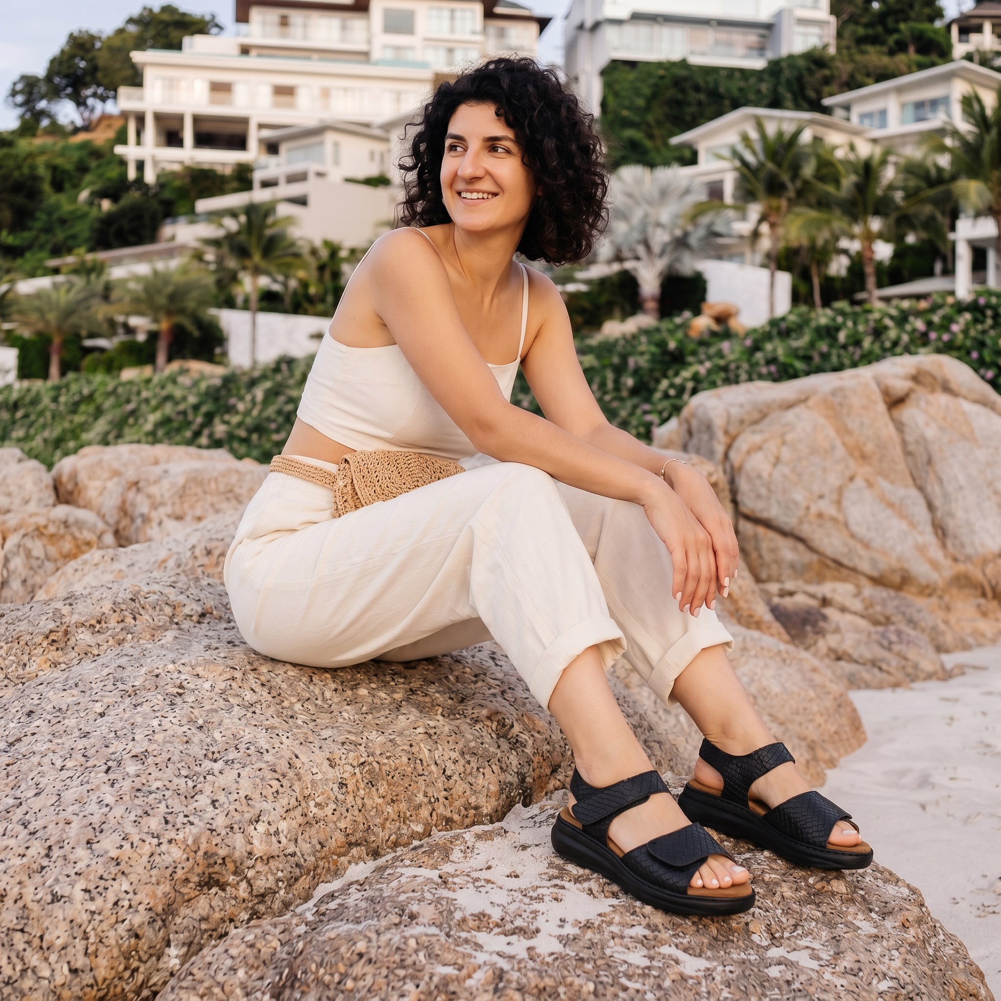 Sandale comode de damă din piele naturală Sandale și papuci de damă 2 Sandale comode de damă din piele naturală Sandale și papuci de damă 2