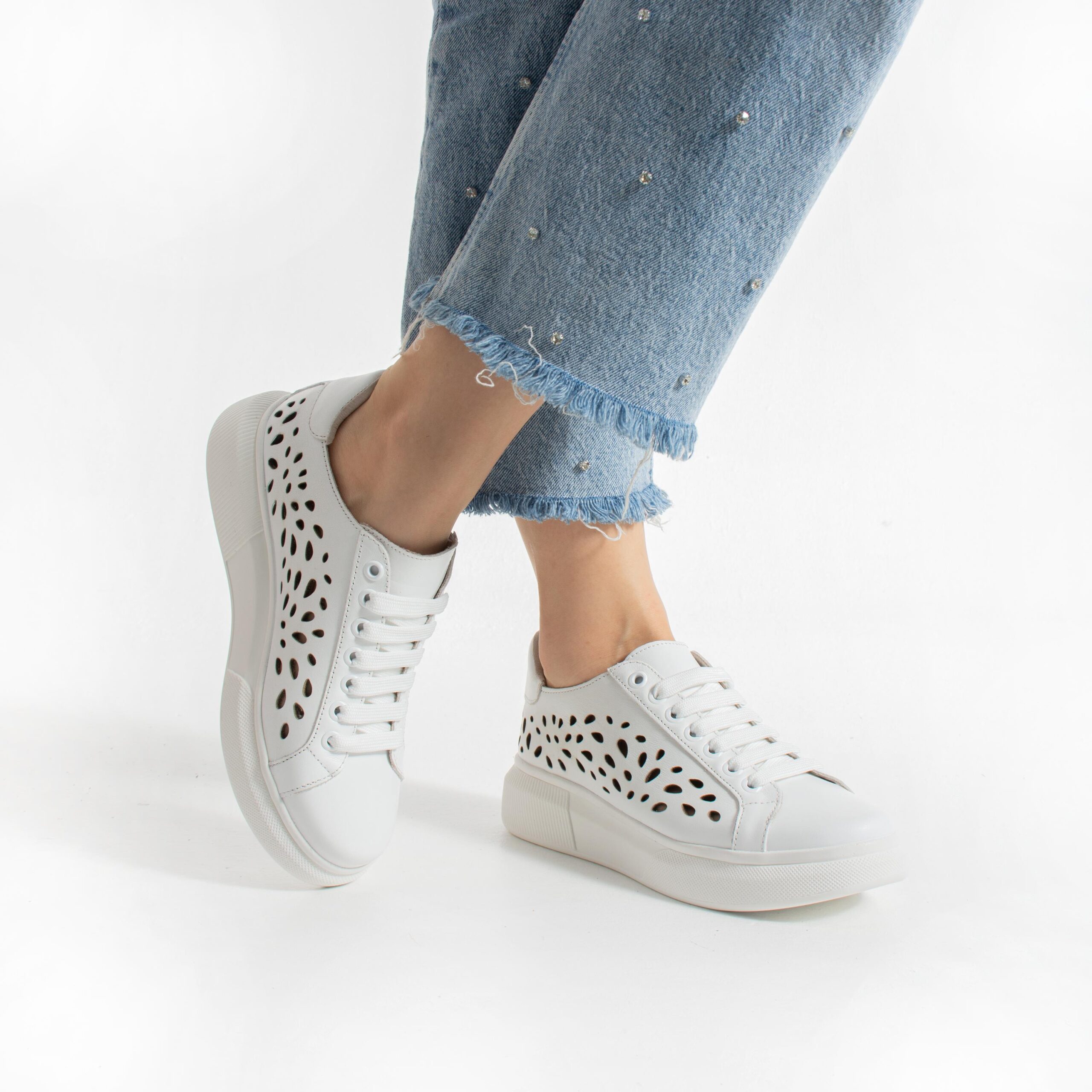 Sneakers albi damă din piele naturală Sneakers de damă 4 Sneakers albi damă din piele naturală Sneakers de damă 4