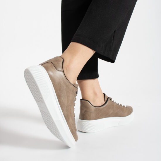 Sneakers casual de damă din piele naturală Sneakers de damă 14 Sneakers casual de damă din piele naturală - vedere laterală