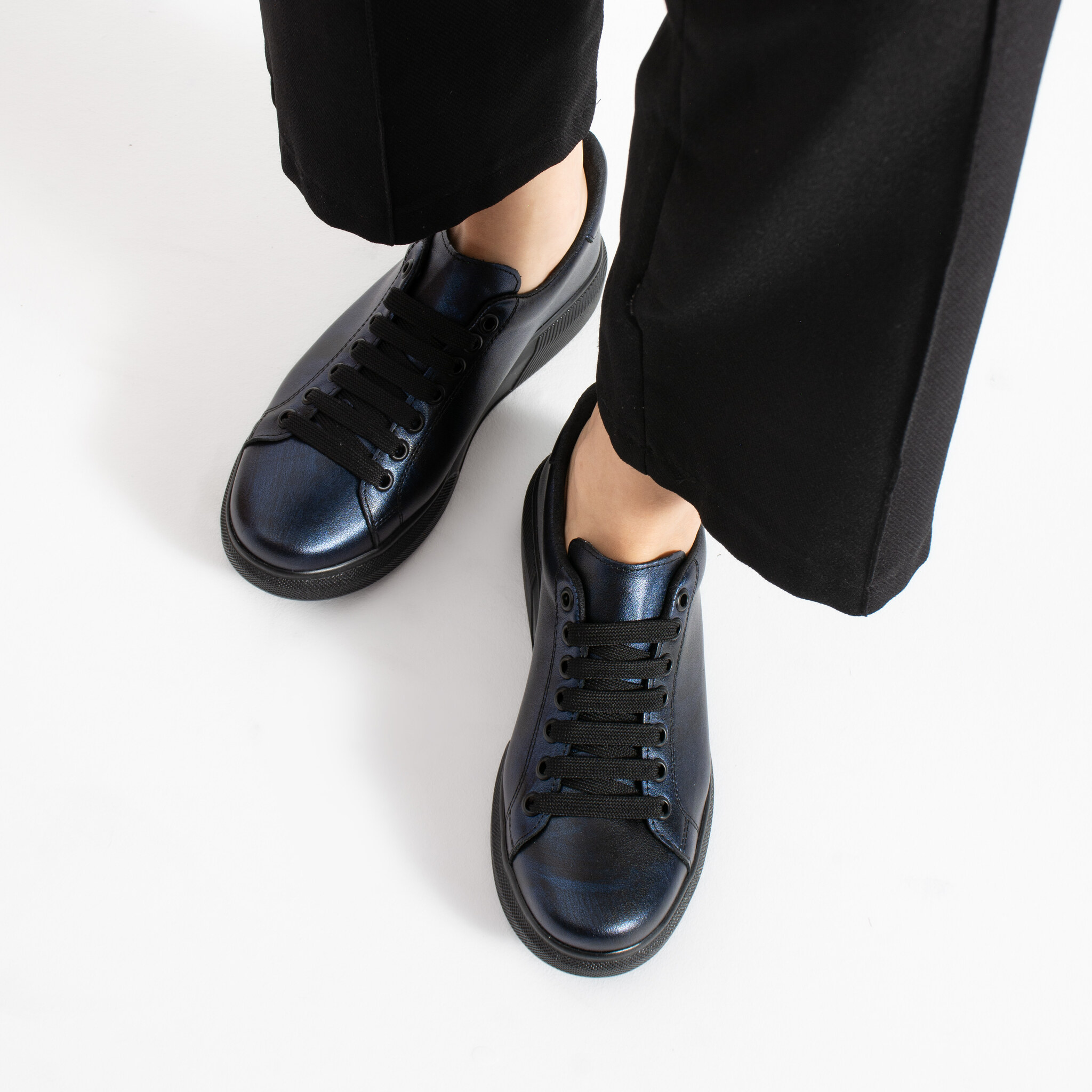 Sneakers casual de damă din piele naturală Sneakers de damă 3 Sneakers de damă - TSL Timeless Midnight