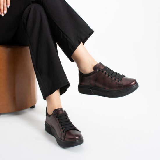 Sneakers casual de damă din piele naturală Sneakers de damă 11 Sneakers casual de damă din piele naturală - Piele naturală